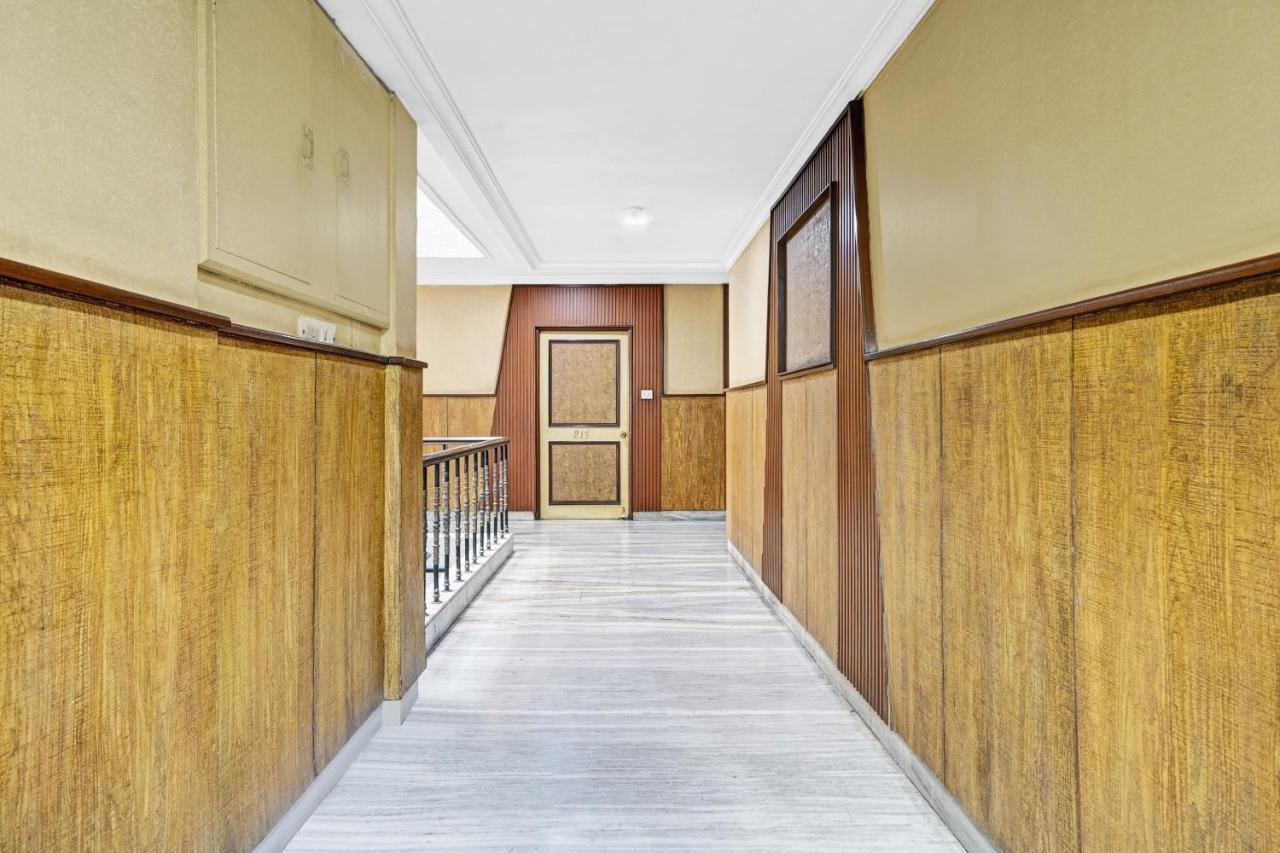 Super Townhouse Oak Hotel Belsons Taj Mahal Secunderabad Экстерьер фото